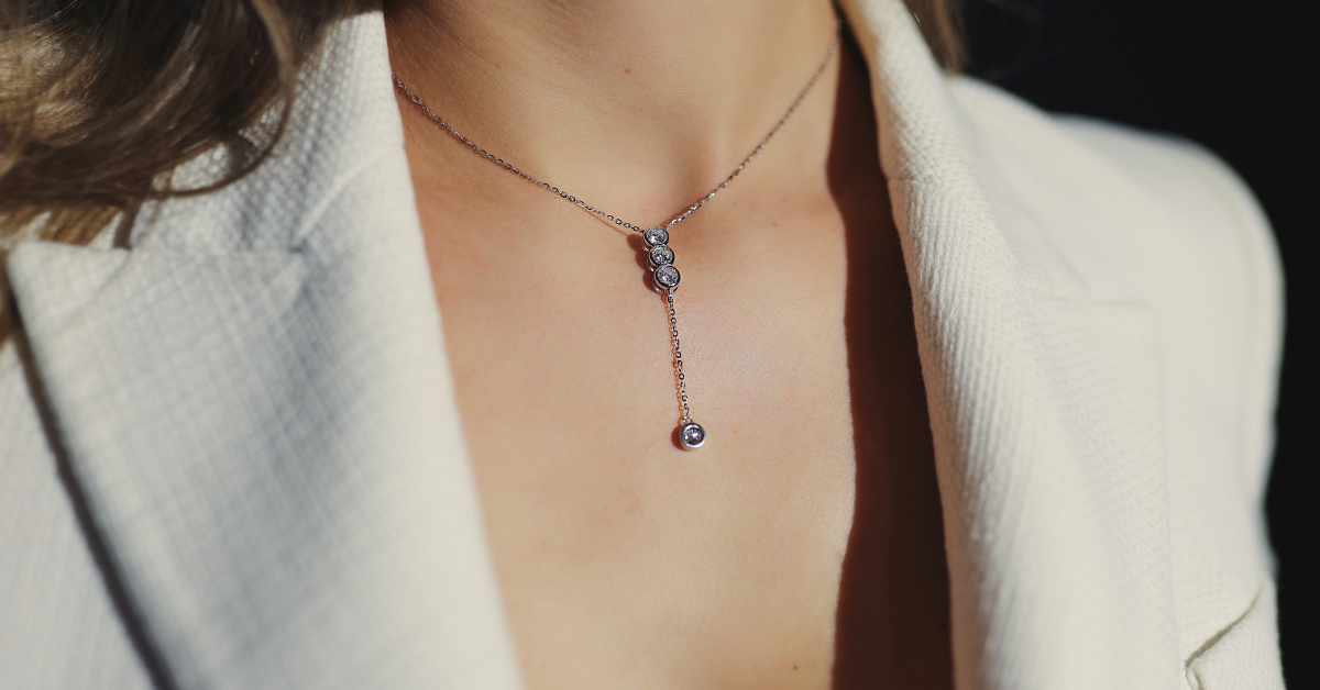 Tips for Pairing Jewelry with Zircon, Moissanite, and Other Gemstones for a Stylish Look