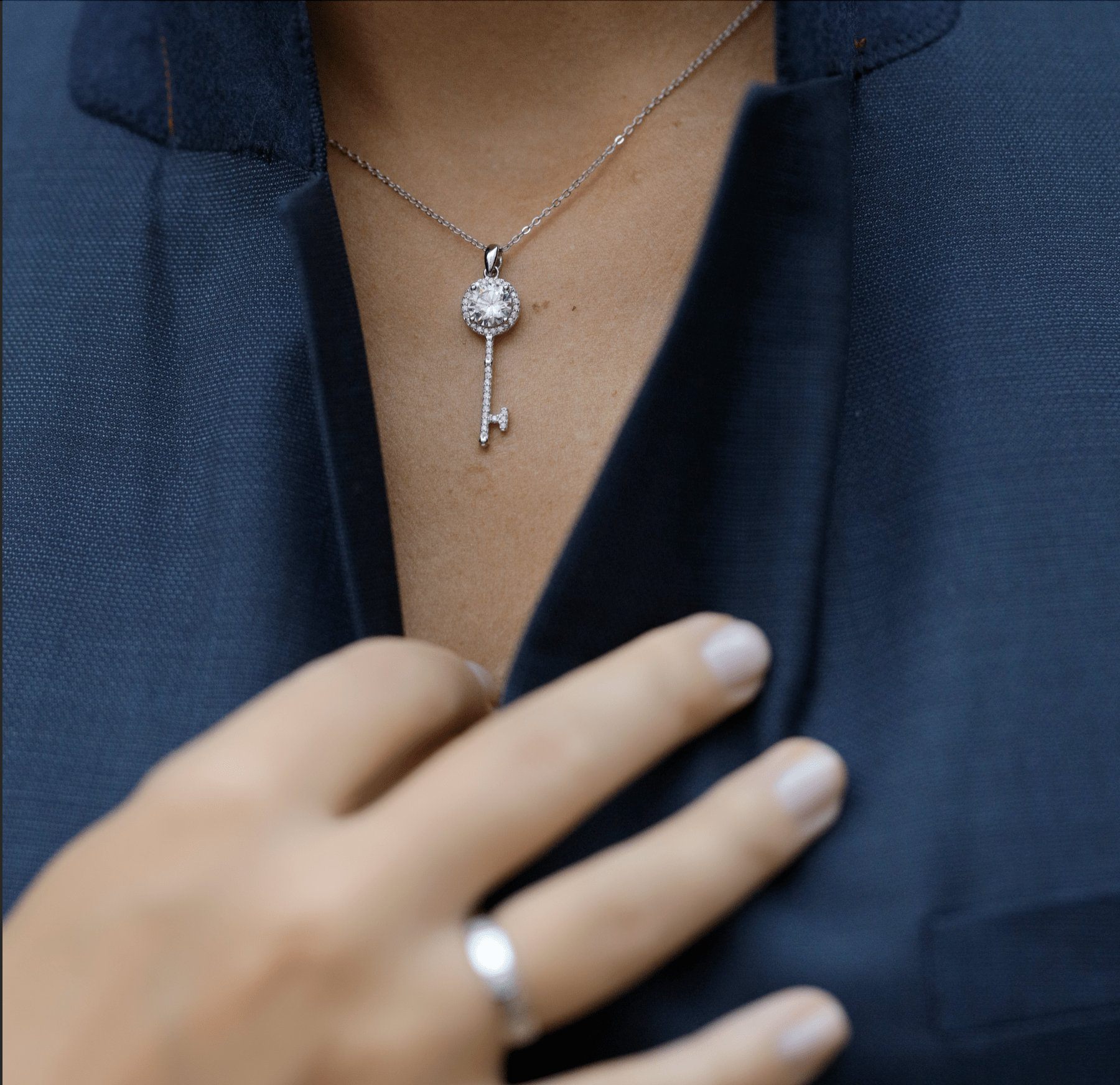 Eternal Key Sterling Silver 925 mit Labordiamant Moissanite Halskette für Damen 925 Silber Moissanit Schmuck | Steffanii