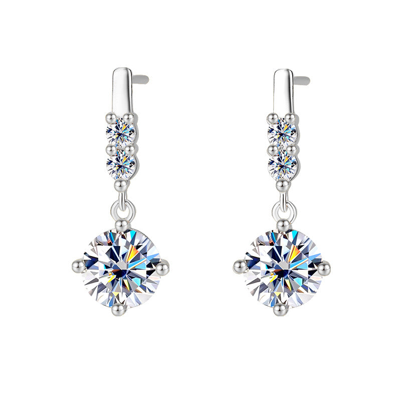 Elegante Moissanit-Ohrhänger in Tropfenform mit Gravur & GRA-Zertifikat. Gefertigt aus 925er Silber. Ideal als Geschenk oder für besondere Anlässe – jetzt bei Steffanii entdecken.