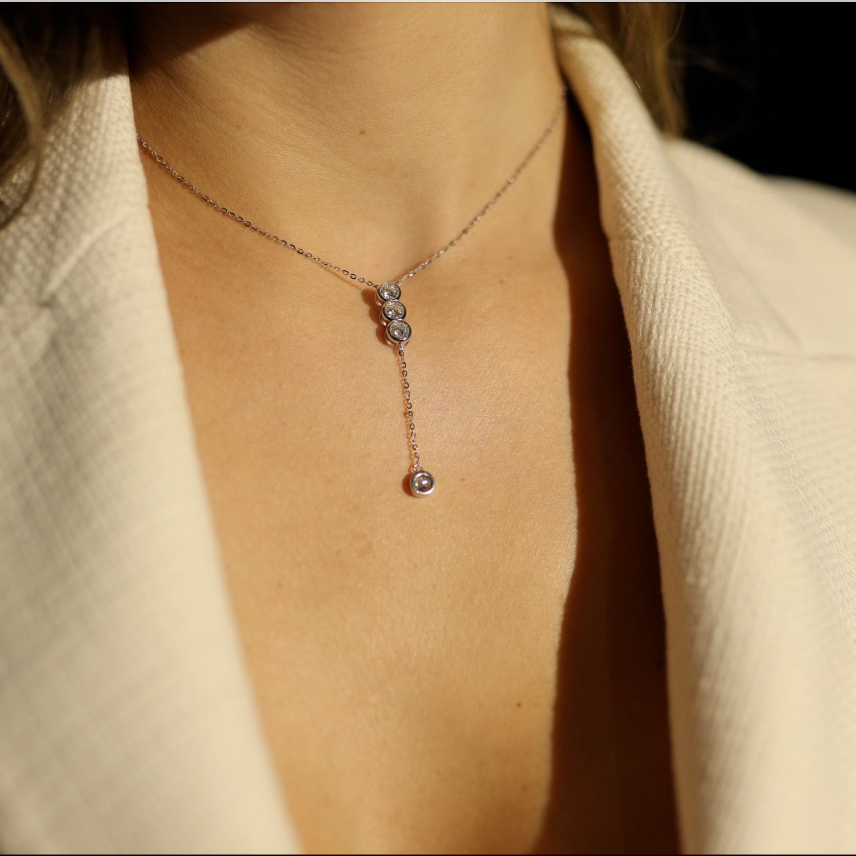 Elegant silver accessory –