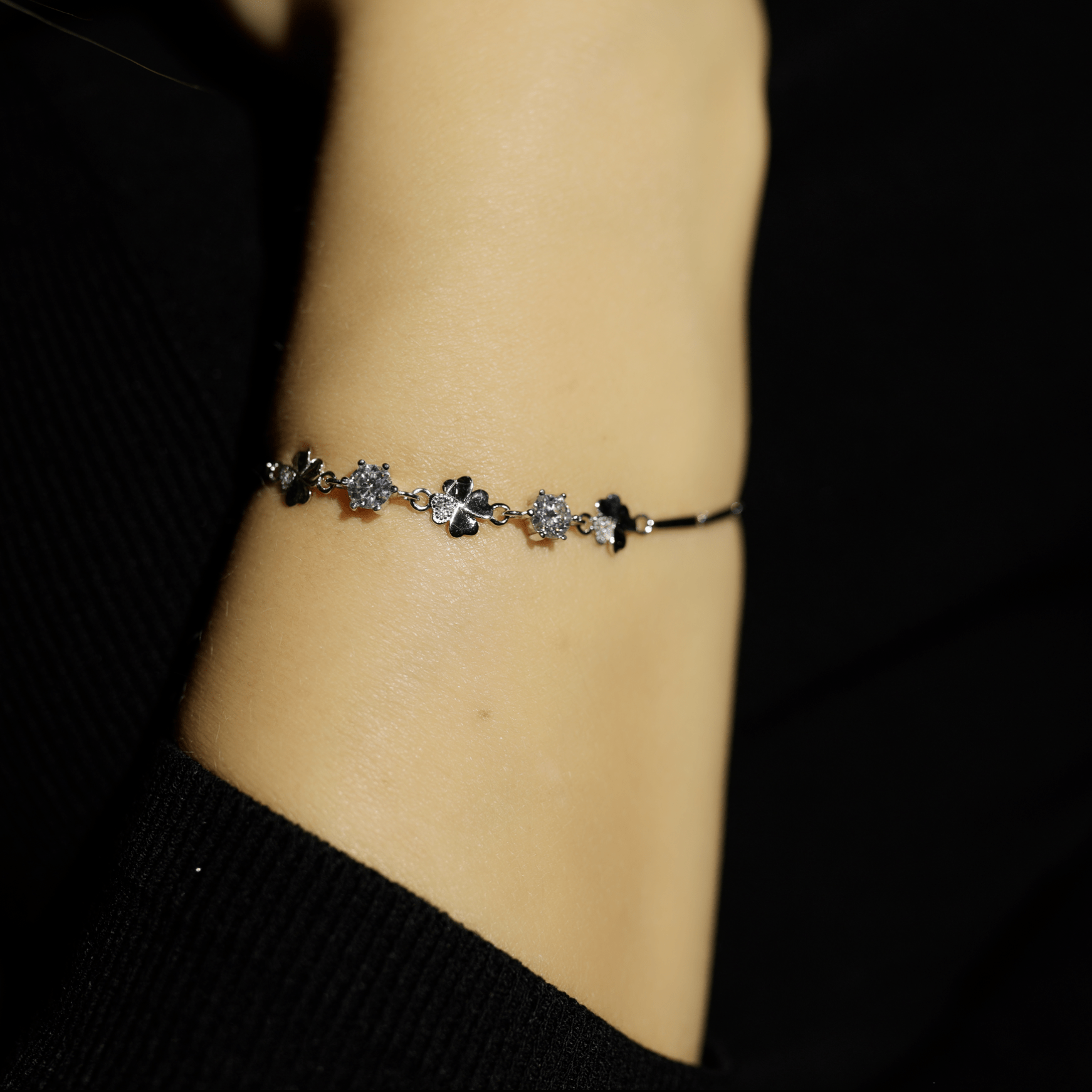 Sparkling Clover Elegance Armband 925 Silber – Labordiamant Moissanit für Damen 925 Silber Moissanit Schmuck | Steffanii