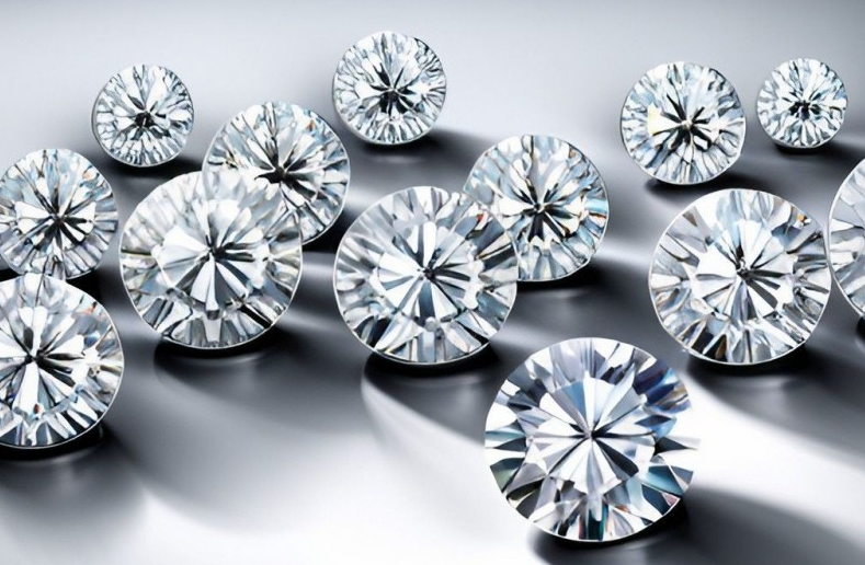 Why Zircon and Moissanite Jewelry is So Popular in 2024