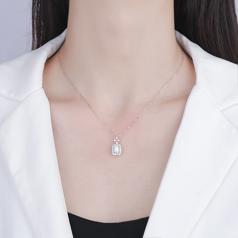 Affordable Luxury Fashion Rectangular Pendant Clavicle Chain