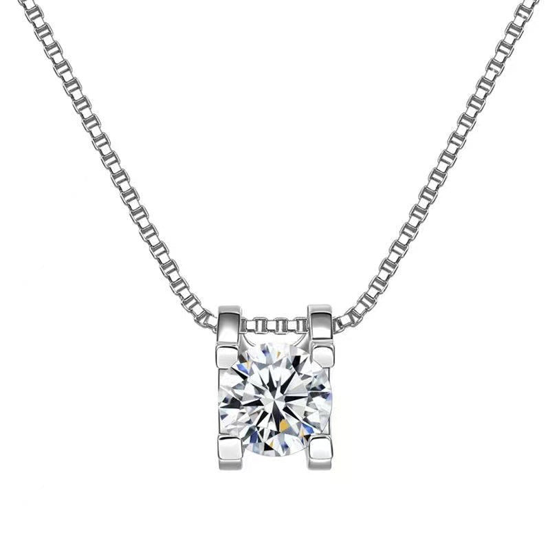 Ladies Mosan Fan Diamond Pyringe necklace selling