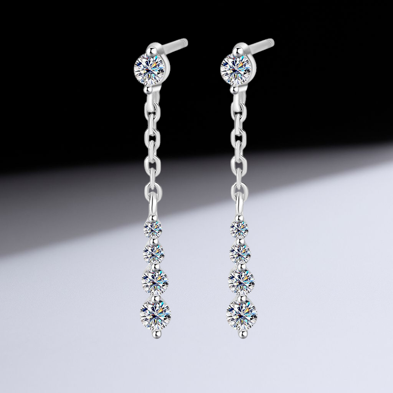 Cascade Gleam Moissanit-Ohrringe aus Silber – Hängendes Design