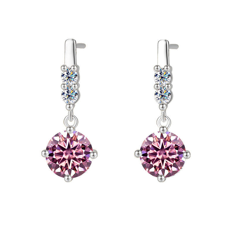 Elegante Moissanit-Ohrhänger in Tropfenform mit Gravur & GRA-Zertifikat. Gefertigt aus 925er Silber. Ideal als Geschenk oder für besondere Anlässe – jetzt bei Steffanii entdecken.
Rosa