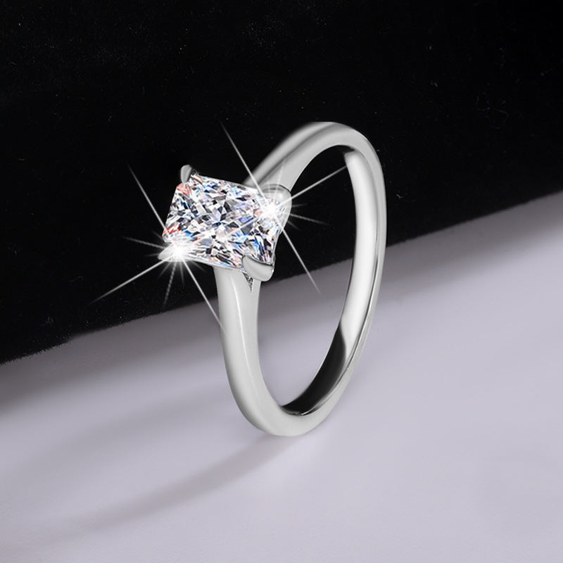 925 silver ring with bright moissanite gemstone – Radiant Elegance S925 Silver Solitaire Ring for Woman