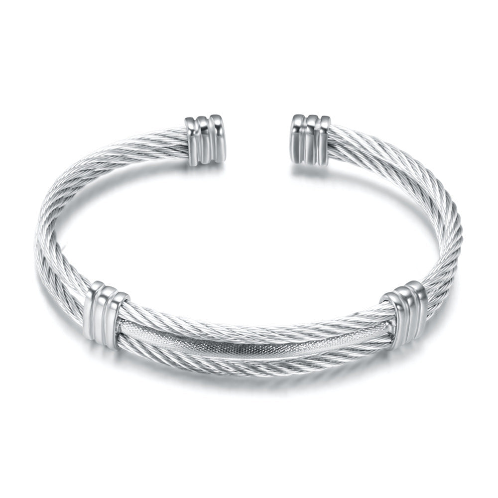 Elegant silver accessory – 